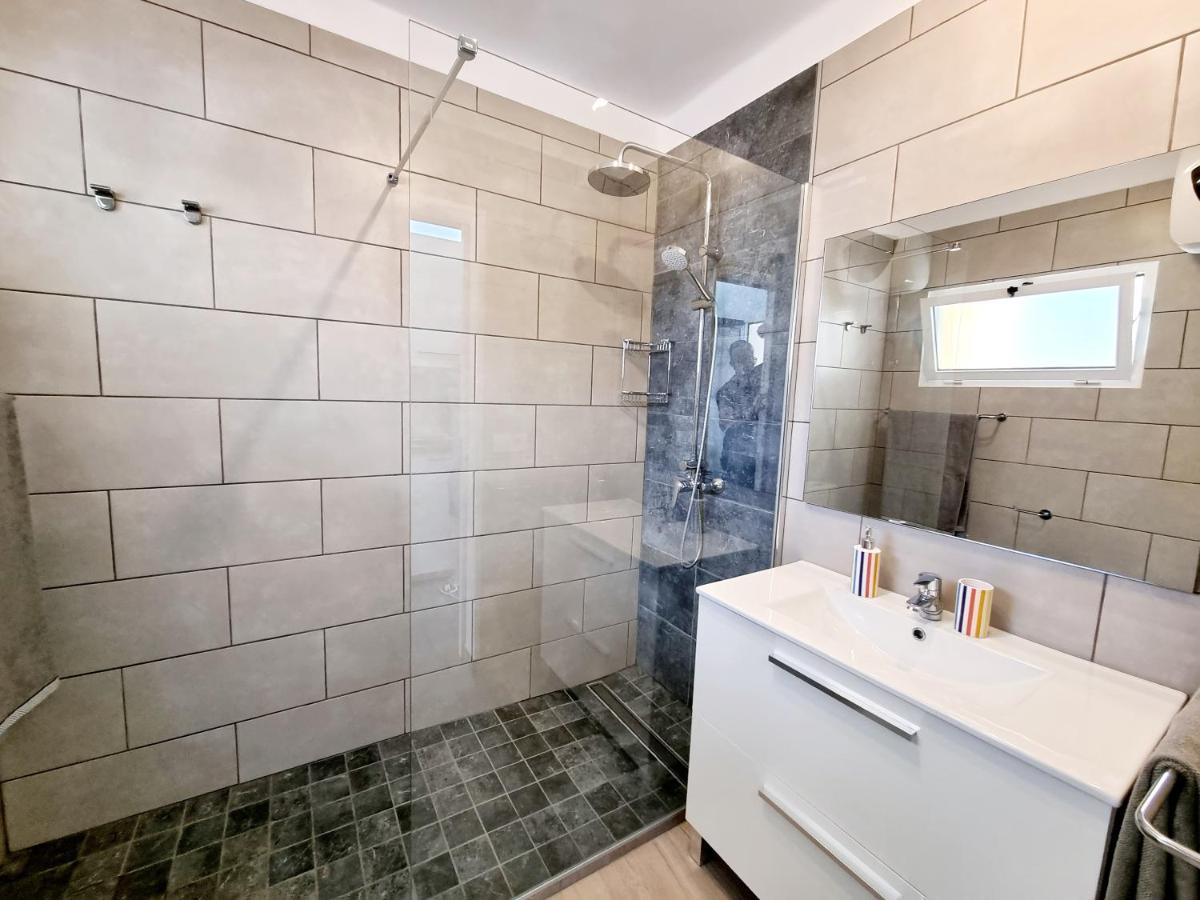Apartamento Luca 05 En Playa Roca Costa Teguise Εξωτερικό φωτογραφία